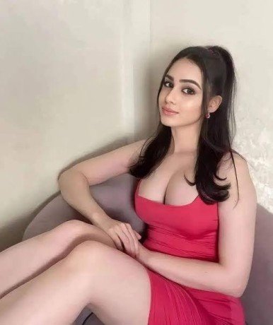 Call Girls In Sector 110 Noida ☎ 9818099198→Low Budget Escorts In 24/7